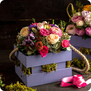 tulips_roses_in_a_lavender_box